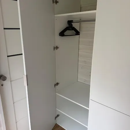 Apartment Przy Brzegu - W Pierwszej Lini Brzegowej Jeziora Swietne
