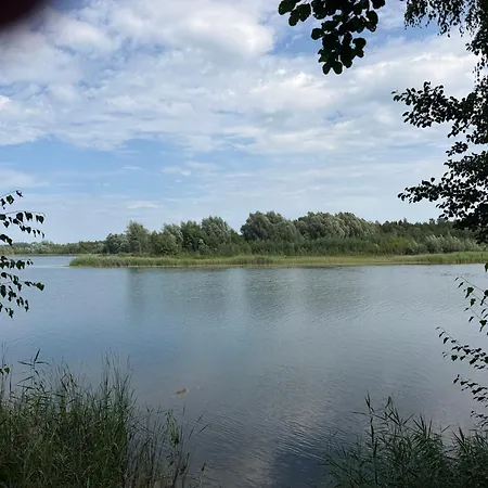 Przy Brzegu - W Pierwszej Lini Brzegowej Jeziora Apartment Swietne